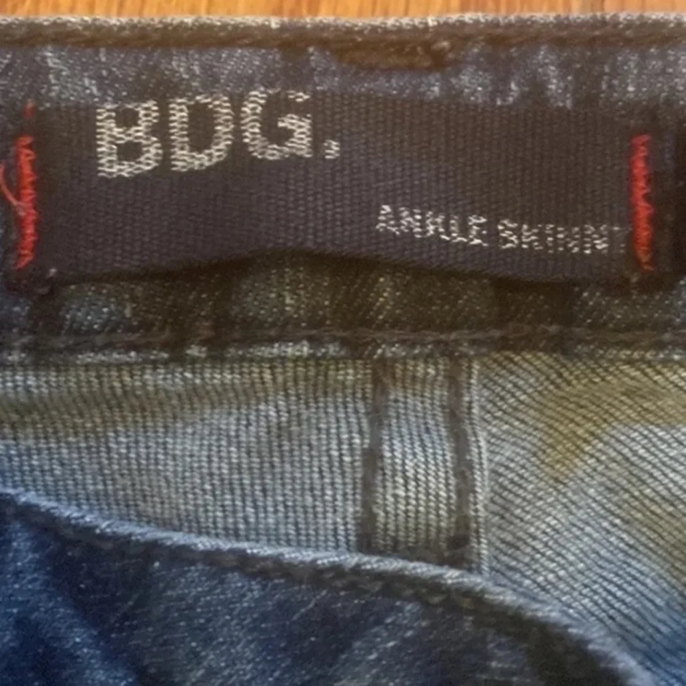 Women’s BDG Ankle Skinny Jeans - Picture 7 of 8